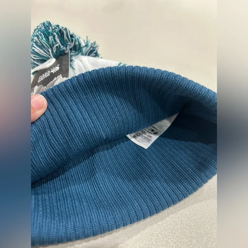 Mountain Hardwear Women's ApresPro Beanie Dark Caspian Blue Teal White Hat NWT